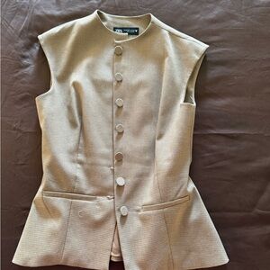 Stylish Beige Sleeveless Top